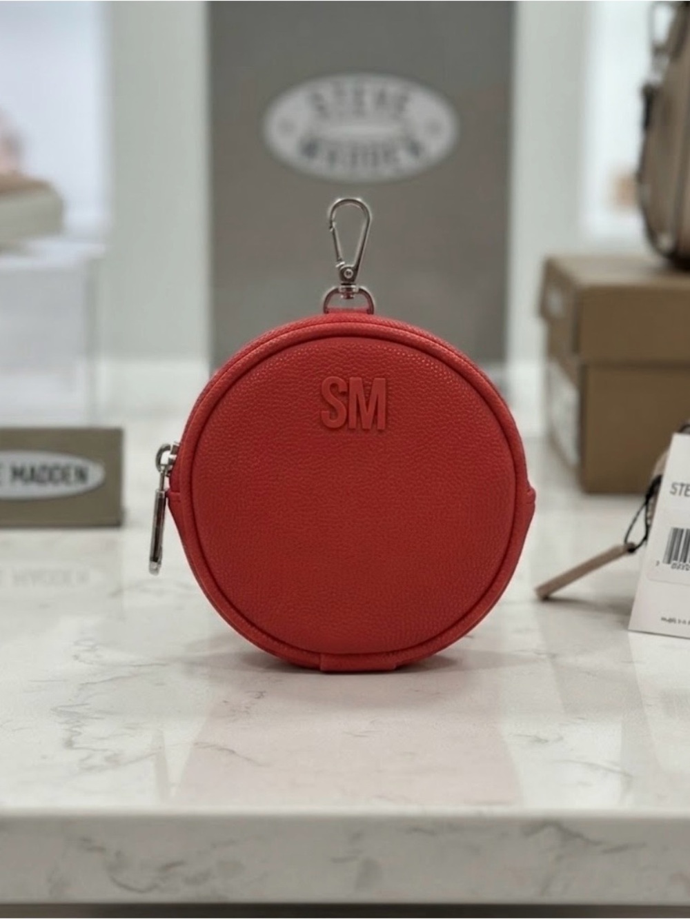 Steve Madden Round SM Zip Coin Pouch in Red